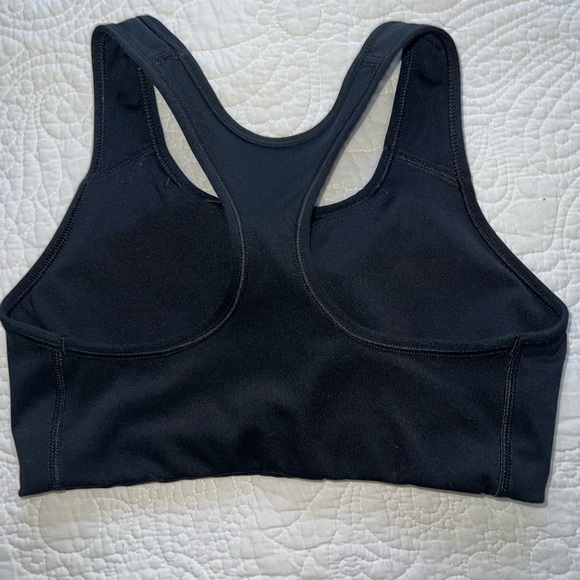 NIKE SPORT BRA BLACK COLOR SIZE SMALL EUC - Picture 2 of 4